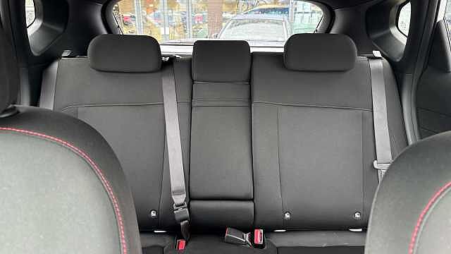 Hyundai KONA 1.6T 138 N Line 5dr Petrol Hatchback White