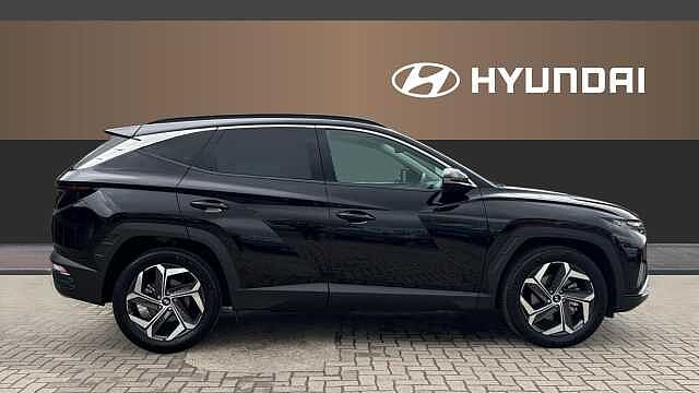 Hyundai TUCSON 1.6 TGDi Hybrid 230 Premium 5dr 2WD Auto Hybrid Estate Black