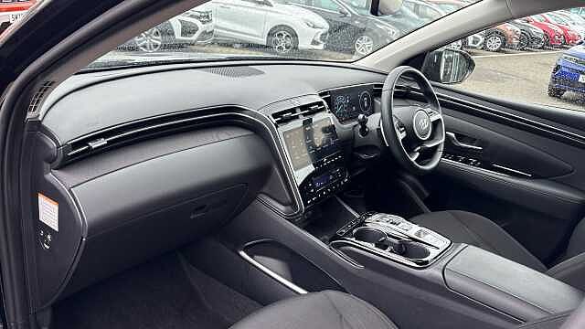 Hyundai TUCSON 1.6 TGDi Hybrid 230 Premium 5dr 2WD Auto Hybrid Estate Black