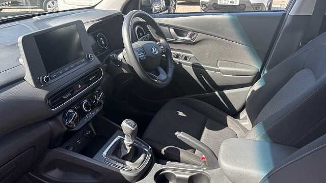 Hyundai KONA 1.0 TGDi 48V MHEV SE Connect 5dr Petrol Hatchback
