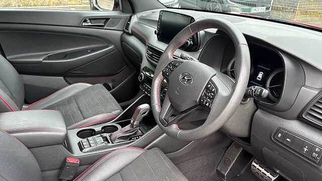 Hyundai TUCSON 1.6 CRDi 48V MHD 136 N Line 5dr 2WD DCT Diesel Estate
