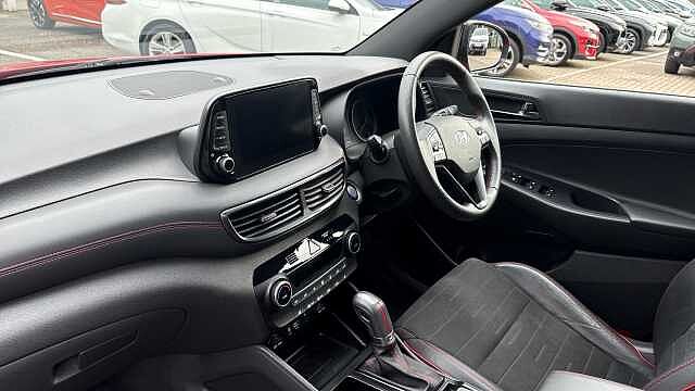 Hyundai TUCSON 1.6 CRDi 48V MHD 136 N Line 5dr 2WD DCT Diesel Estate