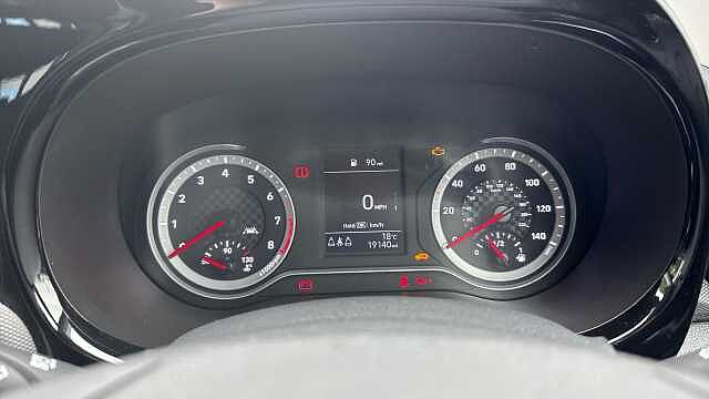 Hyundai i10 1.0 MPi SE Connect 5dr Petrol Hatchback