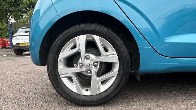 Hyundai i10 1.0 MPi SE Connect 5dr Petrol Hatchback