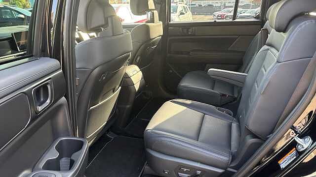 Hyundai SANTA FE 1.6 TGDi 288 PHEV Calligraphy 5dr 4WD Auto [6 St] Estate