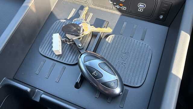 Hyundai SANTA FE 1.6 TGDi 288 PHEV Calligraphy 5dr 4WD Auto [6 St] Estate