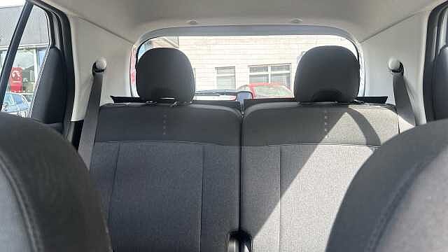 Hyundai INSTER 85kW 02 49kWh 5dr Auto Electric Hatchback
