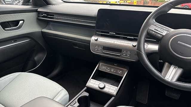 Hyundai KONA 1.6 Hybrid 138 Ultimate 5dr DCT Hybrid Hatchback Black