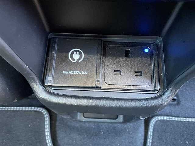 Hyundai KONA 160kW Advance 65kWh 5dr Auto