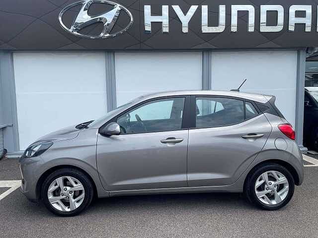 Hyundai i10 1.0 MPi SE Connect 5dr Auto