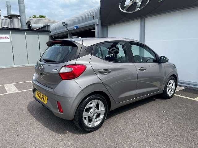 Hyundai i10 1.0 MPi SE Connect 5dr Auto
