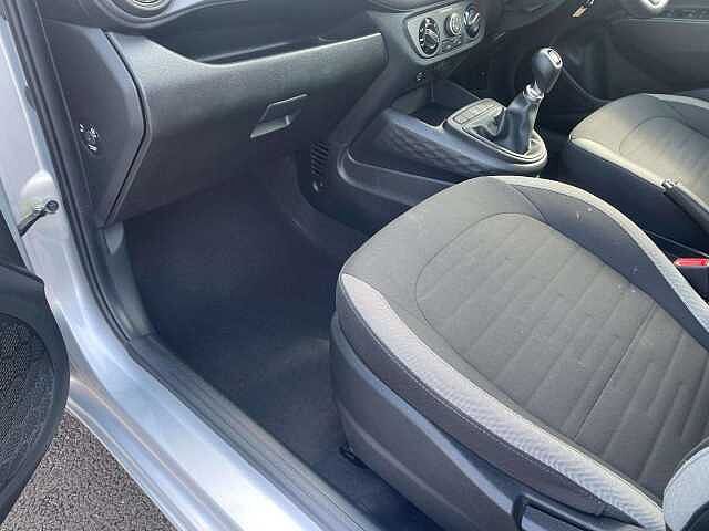 Hyundai i10 1.0 MPi SE Connect 5dr