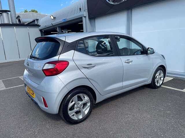 Hyundai i10 1.0 MPi SE Connect 5dr