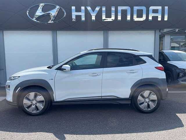 Hyundai KONA 150kW Premium SE 64kWh 5dr Auto White