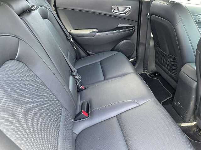 Hyundai KONA 150kW Premium SE 64kWh 5dr Auto White