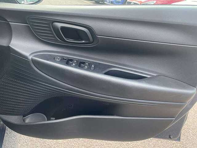 Hyundai i20 1.0T GDi 48V MHD SE Connect 5dr