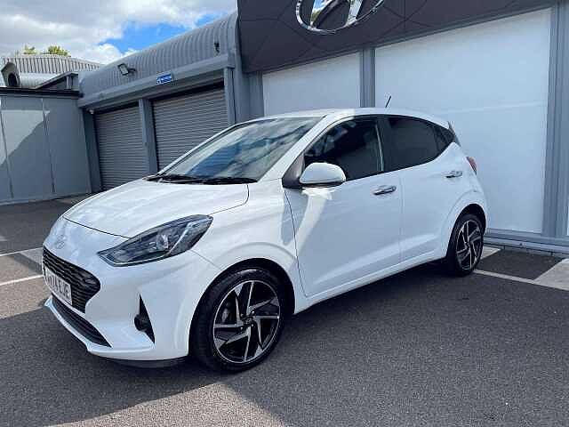 Hyundai I10 1.2 [79] Premium 5dr [Nav] White