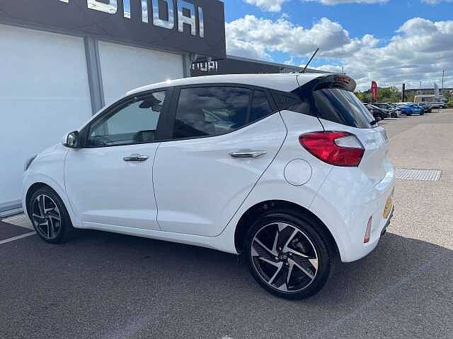 Hyundai I10 1.2 [79] Premium 5dr [Nav] White