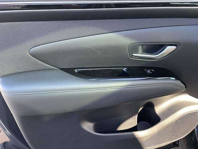 Hyundai TUCSON 1.6 TGDi Hybrid 230 Ultimate 5dr 2WD Auto Grey