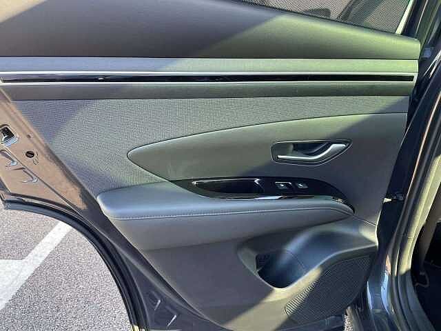Hyundai TUCSON 1.6 TGDi Hybrid 230 Ultimate 5dr 2WD Auto Grey