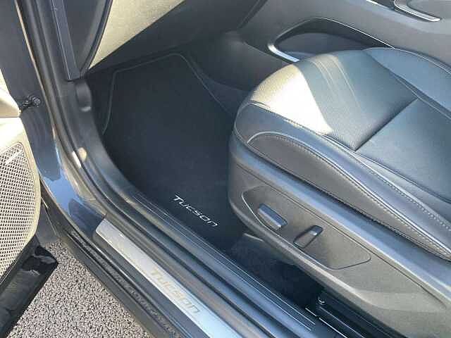 Hyundai TUCSON 1.6 TGDi Hybrid 230 Ultimate 5dr 2WD Auto Grey