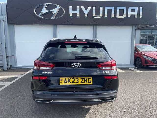 Hyundai I30 1.0T GDi Premium 5dr DCT Black