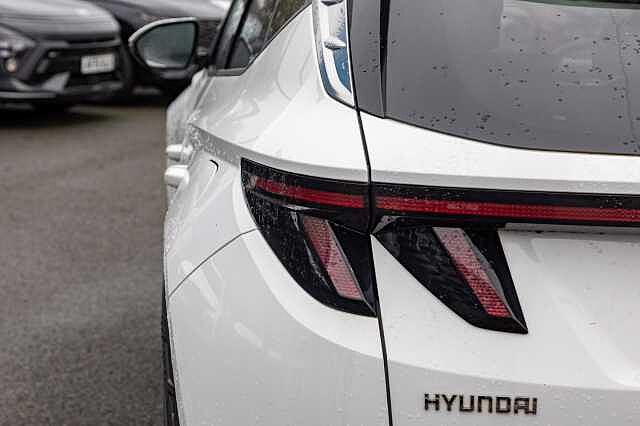 Hyundai TUCSON 1.6 TGDi Hybrid 230 Ultimate 5dr 2WD Auto Polar White