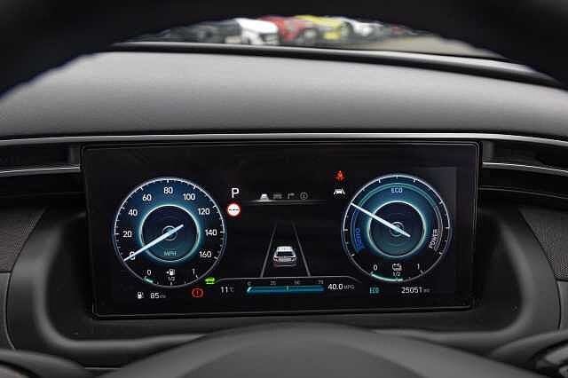 Hyundai TUCSON 1.6 TGDi Hybrid 230 Ultimate 5dr 2WD Auto Polar White