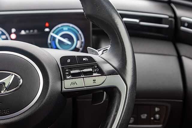 Hyundai TUCSON 1.6 TGDi Hybrid 230 Ultimate 5dr 2WD Auto Polar White