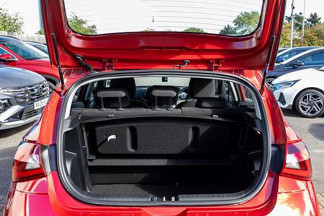 Hyundai I20 1.0T GDi Advance 5dr Dragon Red