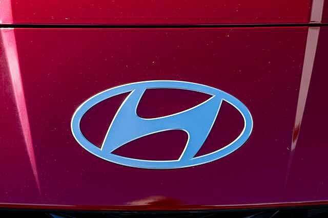 Hyundai I20 1.0T GDi Advance 5dr Dragon Red