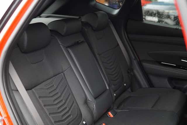 Hyundai TUCSON 1.6T Premium 5dr Engine Red