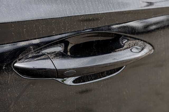 Hyundai TUCSON 1.6T Hybrid N Line S 5dr Auto Abyss Black