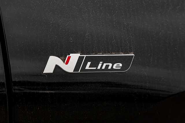 Hyundai TUCSON 1.6T Hybrid N Line S 5dr Auto Abyss Black