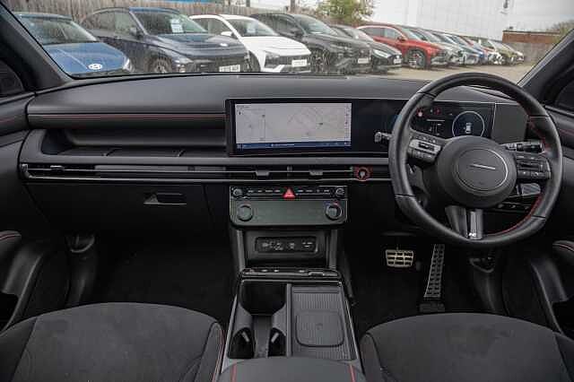 Hyundai TUCSON 1.6T Hybrid N Line S 5dr Auto Abyss Black