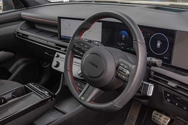 Hyundai TUCSON 1.6T Hybrid N Line S 5dr Auto Abyss Black