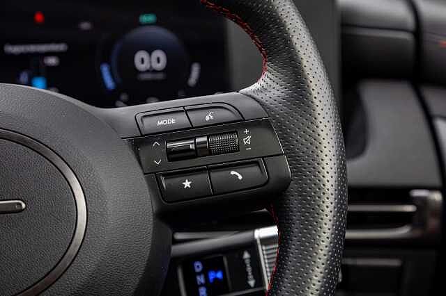 Hyundai TUCSON 1.6T Hybrid N Line S 5dr Auto Abyss Black