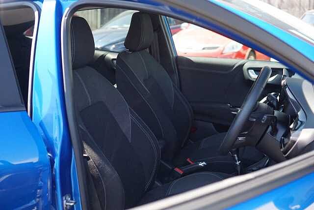 Ford Puma 1.0 EcoBoost Hybrid mHEV Titanium 5dr