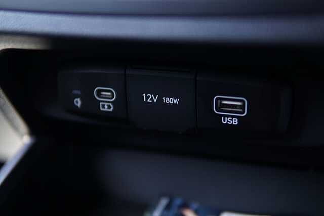 Hyundai i10 1.2 [79] Premium 5dr Auto [Nav]