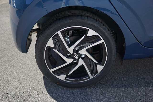 Hyundai i10 1.2 [79] Premium 5dr Auto [Nav]