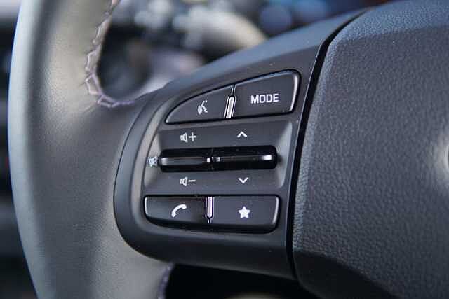Hyundai i10 1.2 [79] Premium 5dr Auto [Nav]