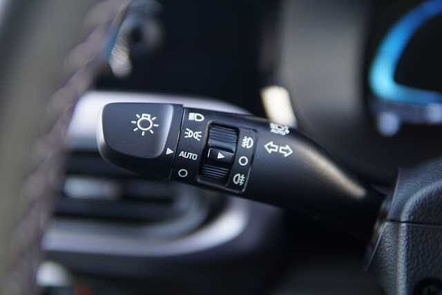 Hyundai i10 1.2 [79] Premium 5dr Auto [Nav]