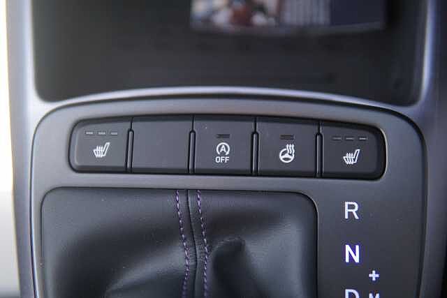 Hyundai i10 1.2 [79] Premium 5dr Auto [Nav]