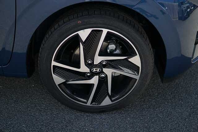 Hyundai i10 1.2 [79] Premium 5dr Auto [Nav]
