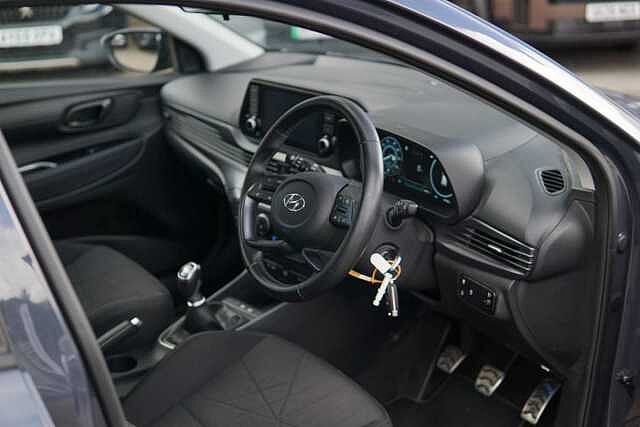 Hyundai BAYON 1.0 TGDi 48V MHEV SE Connect 5dr