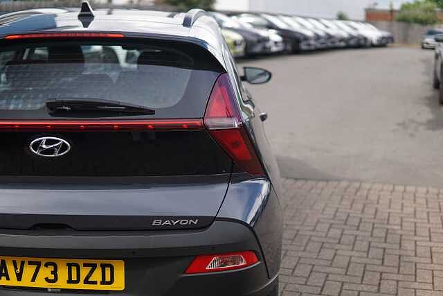 Hyundai BAYON 1.0 TGDi 48V MHEV SE Connect 5dr