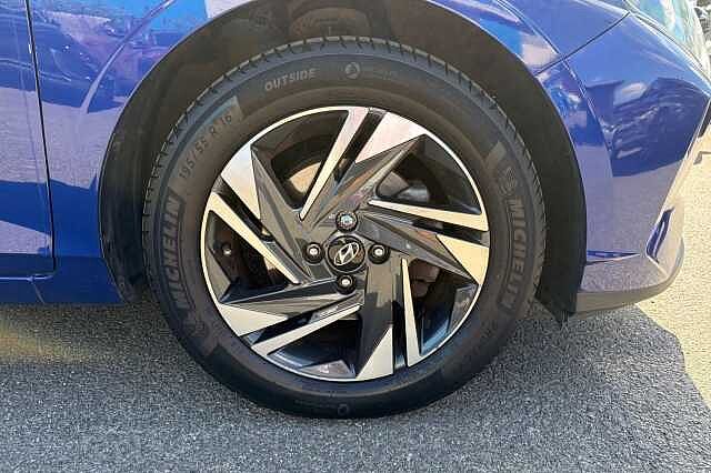Hyundai i20 1.0T GDi 48V MHD SE Connect 5dr