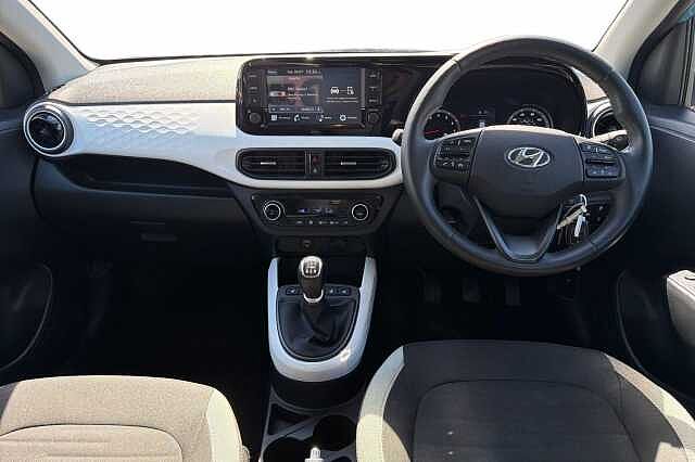 Hyundai i10 1.0 MPi Premium 5dr
