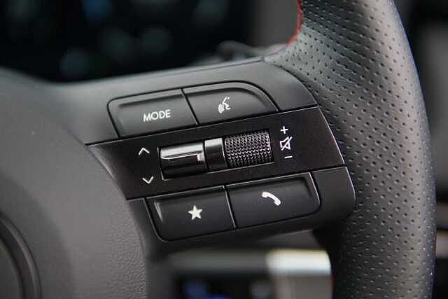 Hyundai TUCSON 1.6T Plug-in Hybrid N Line S 5dr 4WD Auto