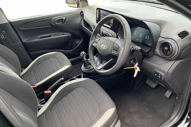 Hyundai i10 1.0 [63] Advance 5dr Auto [Nav]